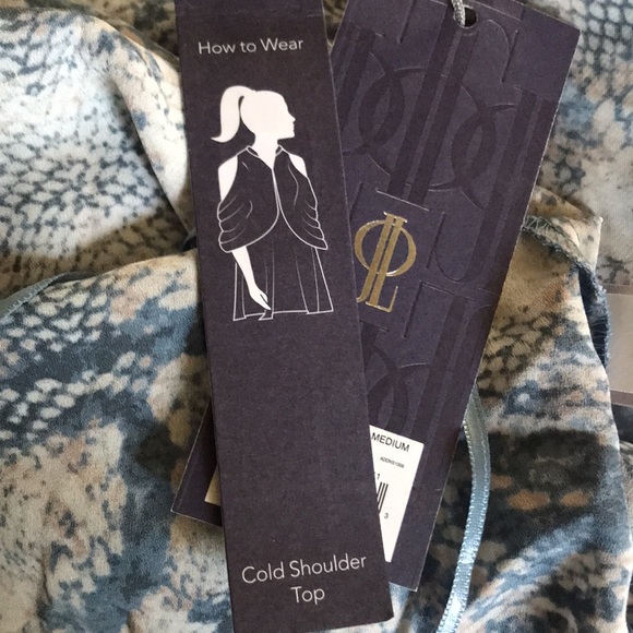 JENNIFER LOPEZ Shoulder top - Picture 4 of 5